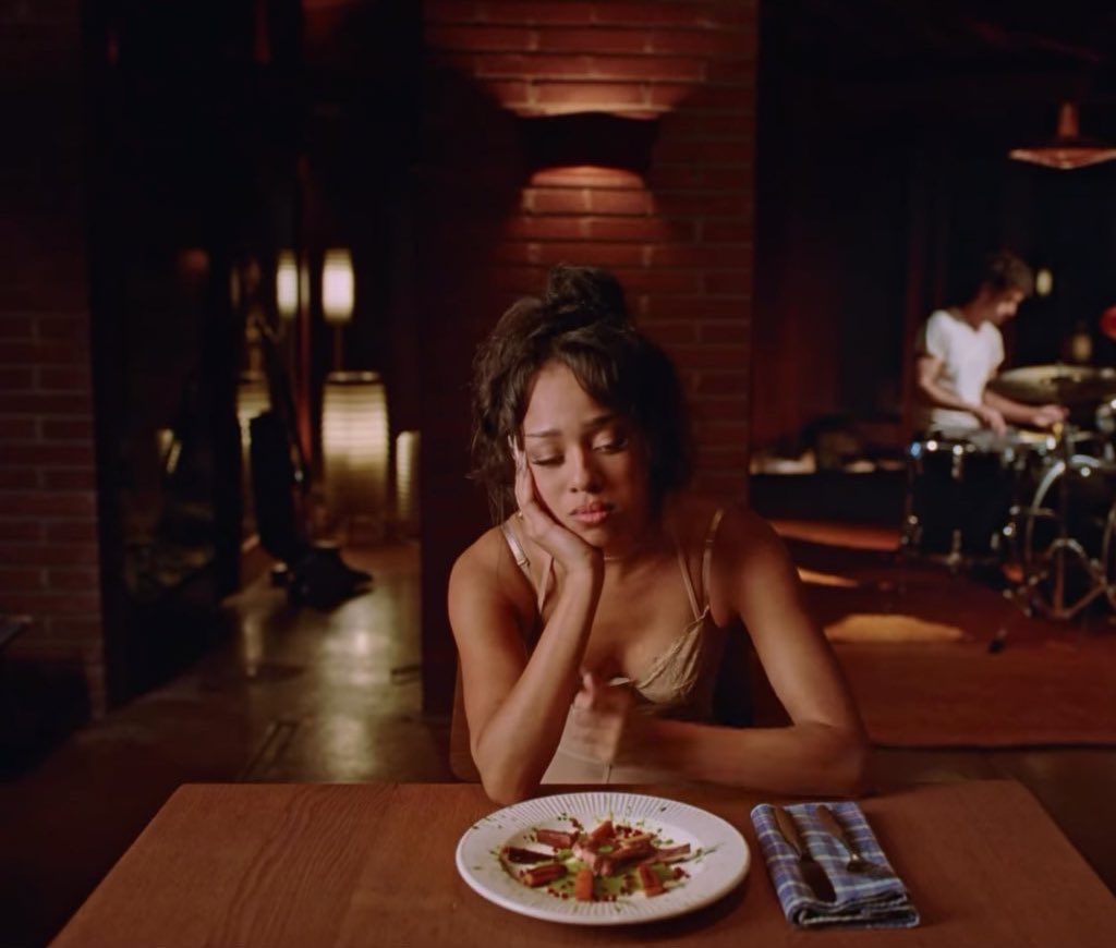 manoniverse's tweet image. ACTRESS MANON WHEN???