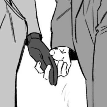 THE HANDS WHYYY ARE YOU LIKE THIS