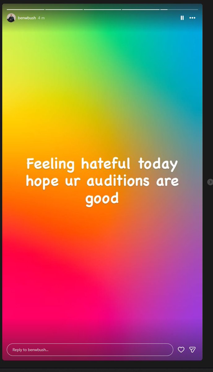 FishTankEdits's tweet image. bad day to be a beer #fishtanklive