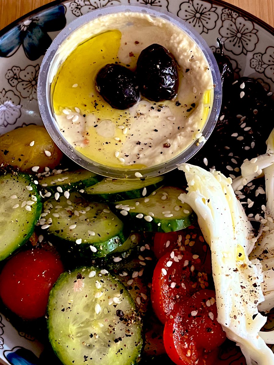 Agent99c's tweet image. Simple easy healthy with a cold one #simple #easy #healthy #sald #hummus #olives