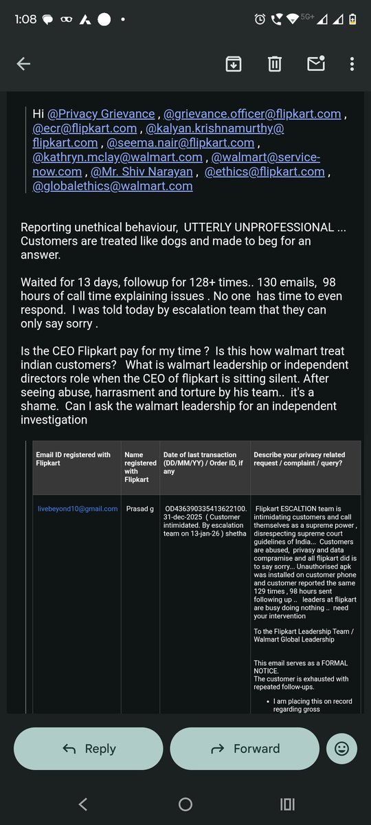 Jioabhi5's tweet image. @flipkartsupport  wishmasted tamped customer old phone. By installing an apk file from an unauthorised site. Who will pay for the damage ? since 28 days fooling customer  , 184 followups..    #fraid  #cheaters  manipulating complaints ..