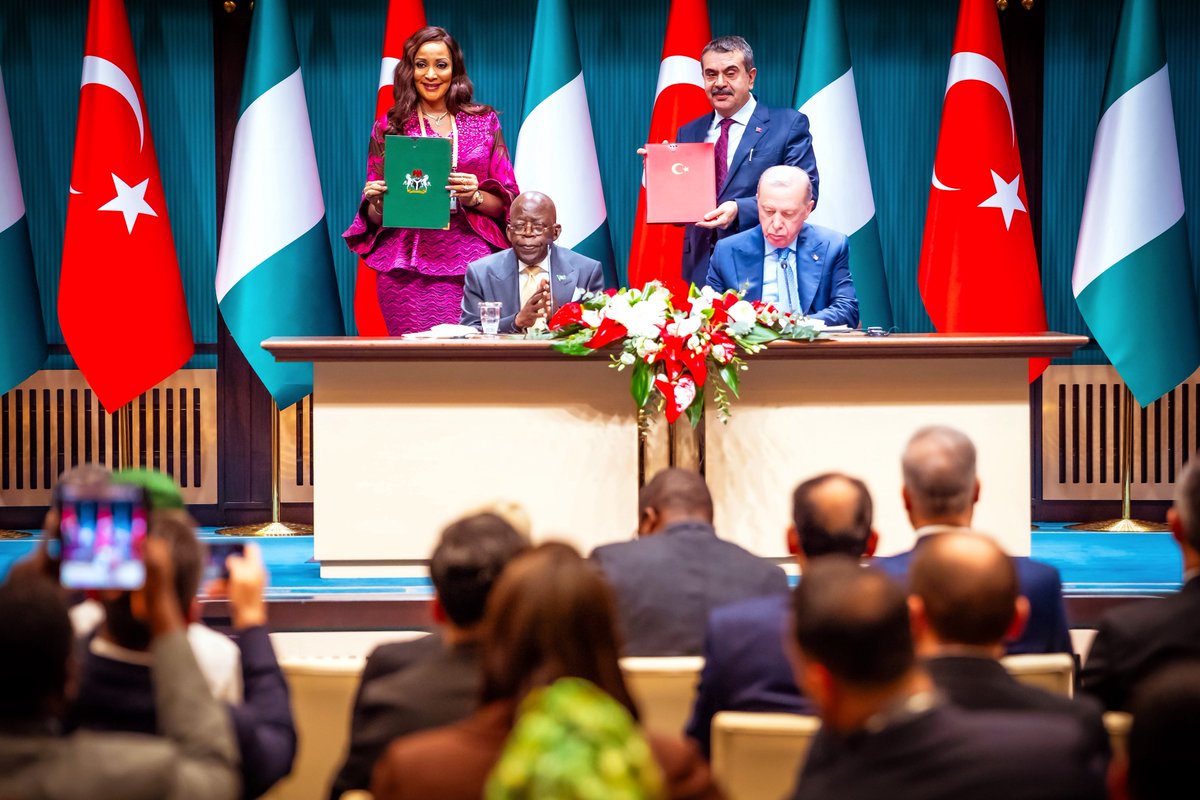 officialABAT's tweet image. During the State Visit today in Ankara, Türkiye, President Recep Tayyip Erdoğan and I reaffirmed our shared ambition, which speaks directly to jobs, investment, and opportunity for our people, creating a clear pathway to a five-billion-dollar trade volume between Nigeria and…