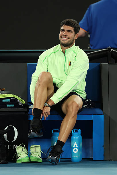 JustFreshKicks tweet media