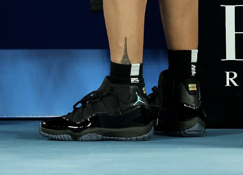 JustFreshKicks tweet media