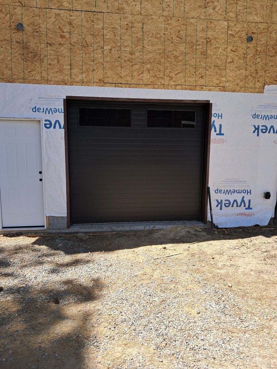 devilbissdoors's tweet photo. The DeVilbiss Garage Doors Team is installing a beautiful 16x7 wood garage door with R19 insulation and insulated windows in Farmington, NM! 🌟🏡 Need a new garage door or service? Call 505-444-0216 for a FREE quote!  
#GarageDoors #FarmingtonNM #DeVilbissGarageDoors #FreeQuote https://t.co/0T9We0p2kt