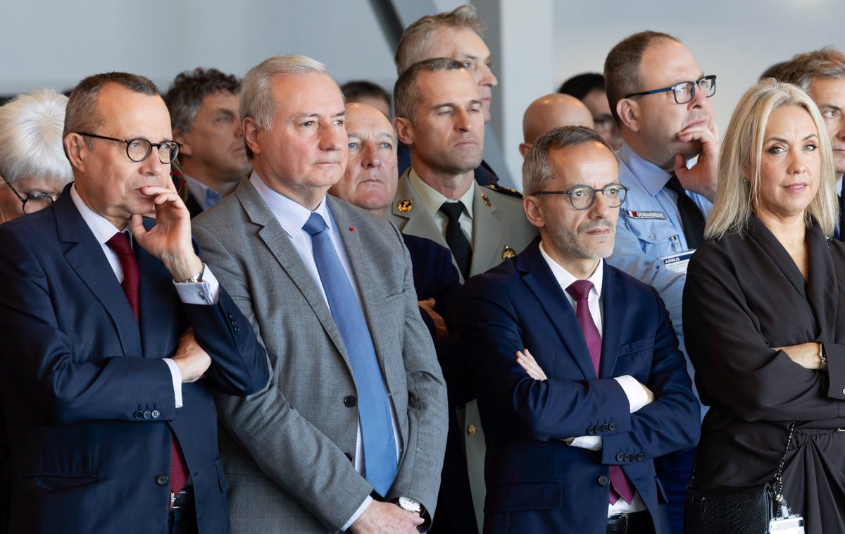 Présent aux vœux 2026 d’<a href="/Airbus/">Airbus</a> ✈️  
Fiers de l’engagement collectif face aux défis actuels.  
2026 : cap sur l’excellence et la résilience !  
#TeamAirbus #Voeux2026