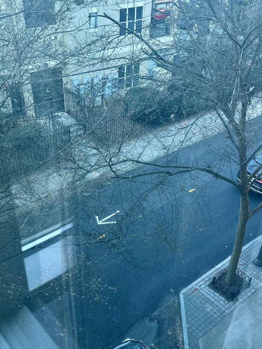 blu_is500's tweet photo. Thank you Mr. Mayor (@andreforatlanta), the painted arrows and the solid lines will help immensely!  I’ve already witnessed better road manners. #MidtownATL @GDOTATL #AtlantaTraffic @ATL311 https://t.co/1vHZjNaBvJ