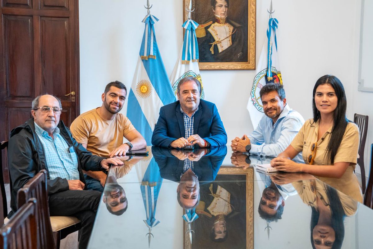 🗓️ 29 de agosto
Jujuy recibirá a Los Pumas, que enfrentarán a Australia en un test match internacional, anunciado por el vicegobernador Alberto Bernis.
La provincia sigue consolidándose como sede de grandes eventos deportivos.
Más Info: legislaturajujuy.gov.ar/#/la-legislatu…
#LegislaturaDeJujuy
