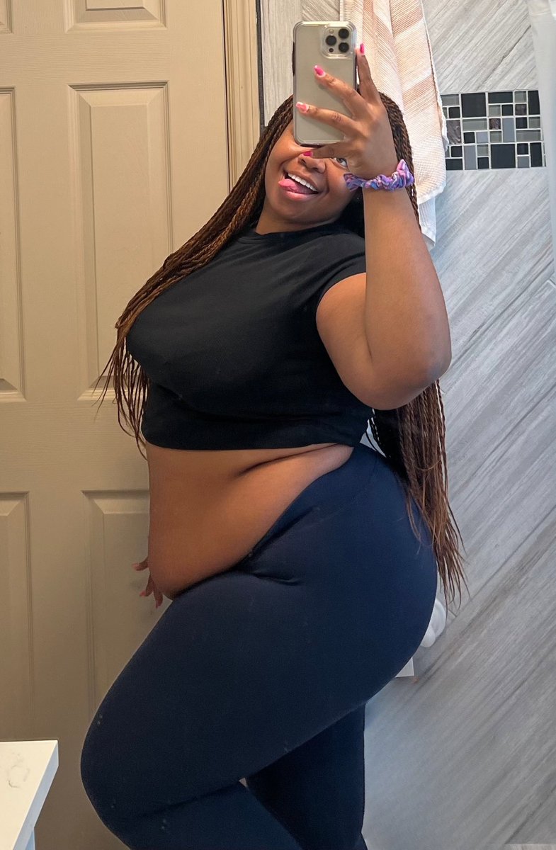 Penny Belly 💖 tweet media