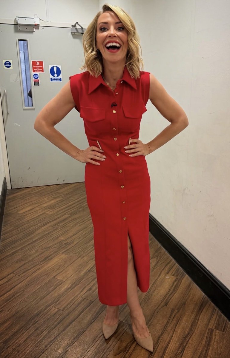 FloppyLongRod_1's tweet image. Laura Hamilton
#LauraHamilton