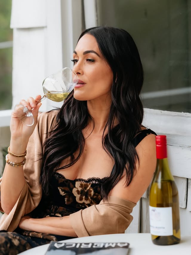 BRIZEEMODE's tweet image. BRIE BELLA SERVING LOOKS! 🍾🖤