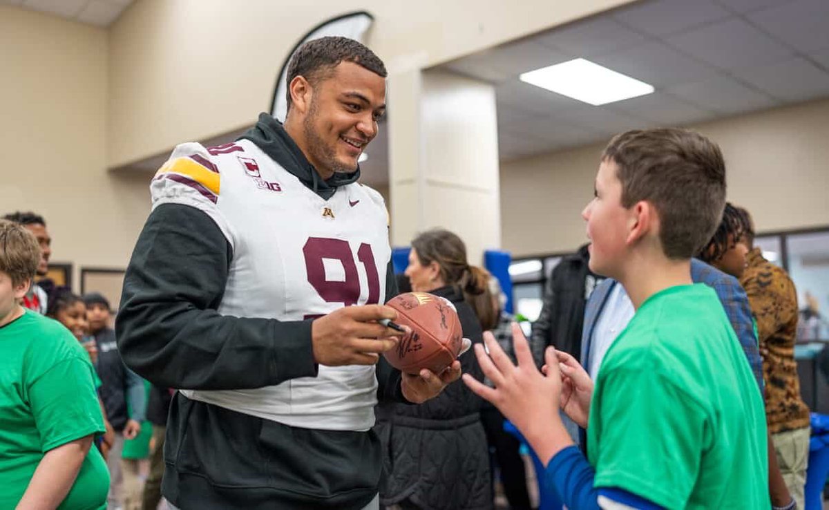 Minnesota Football tweet media