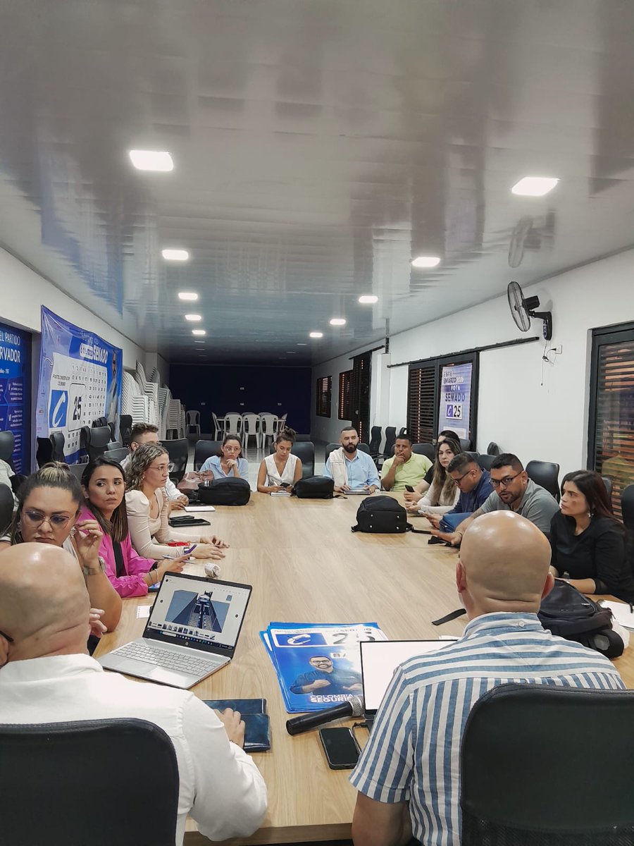 Seguimos trabajando con entusiasmo para nuestro próximo evento este 20 de febrero, que contará con nuestro próximo senador <a href="/TrianaBarreto/">Santiago Barreto Triana</a> C25.