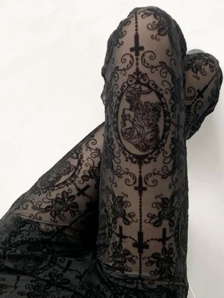 𝒗𝒆𝒕𝒆𝒎𝒆𝒏𝒕𝒔 𝒆𝒔𝒕𝒉𝒆𝒕𝒊𝒒𝒖𝒆𝒔 ✮⋆ tweet media