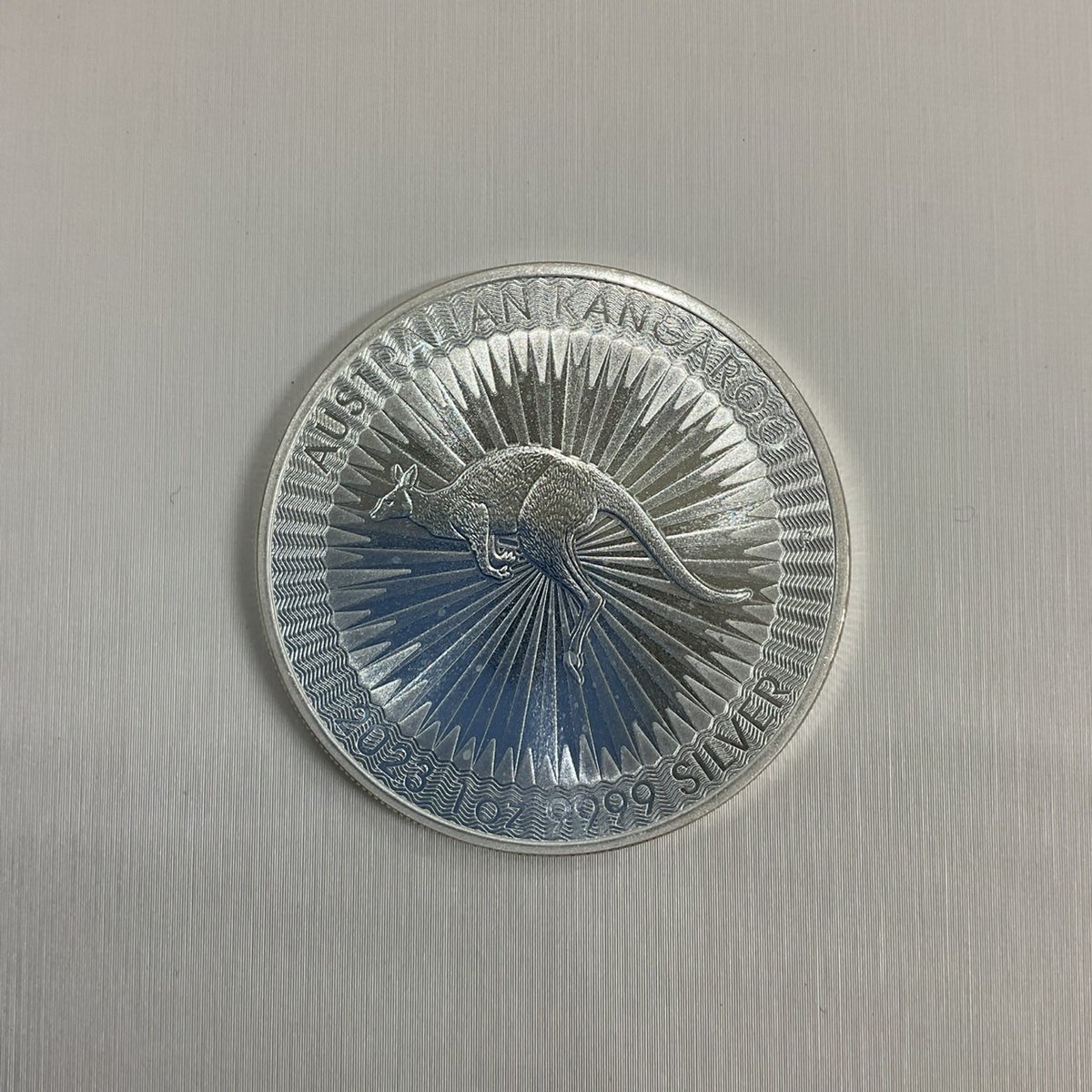 買取商品のご紹介】 カンガルー銀貨 1oz オーストラリア 1ドル 2023 ご売却誠にありがとうございます😊 銀の買取相場も高騰中です！  査定は無料です。お気軽にご相談ください🙇 金・銀・プラチナ コインの買取は大黒屋 質池袋買取センターにお任せ下さい！ #SILVERCOIN ...