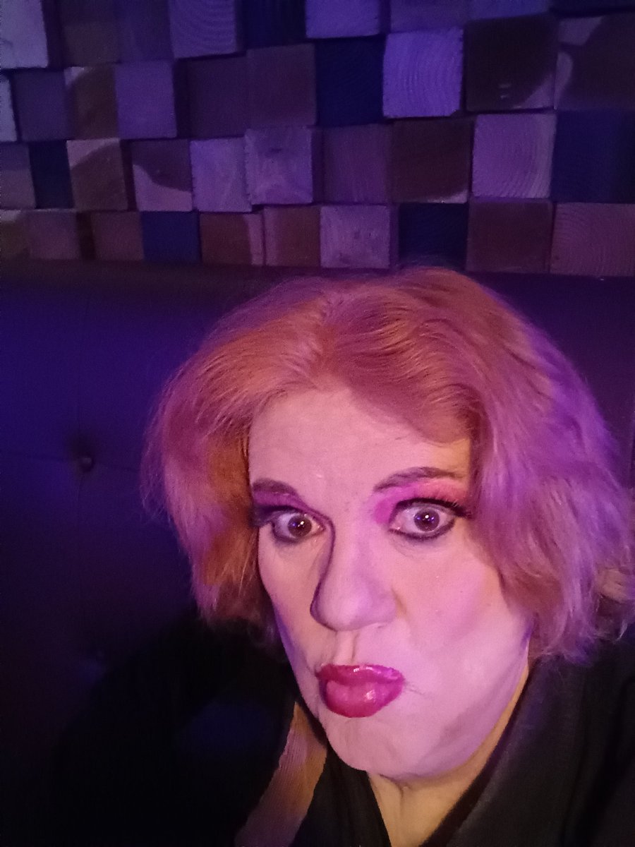 Just shot a sexy scene and got banged out good, out early at Badlands. Hmu if got something hard for me.