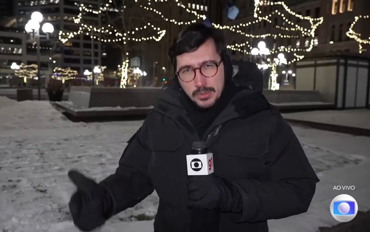 SiteJamesons's tweet image. Impressionante o relato exibido agora no Jornal da Globo. Eu não tinha ideia de que a situação envolvendo o ICE nos Estados Unidos estivesse tão insustentável.

O jornalista contou que, entre uma entrada ao vivo e outra, ele e a equipe precisavam se abrigar dentro do carro.…