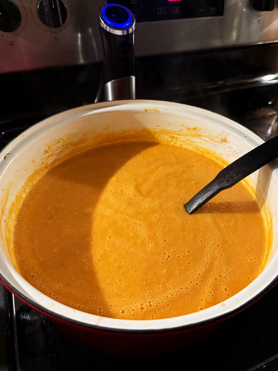 _ourt's tweet image. they call me the bisque bitch