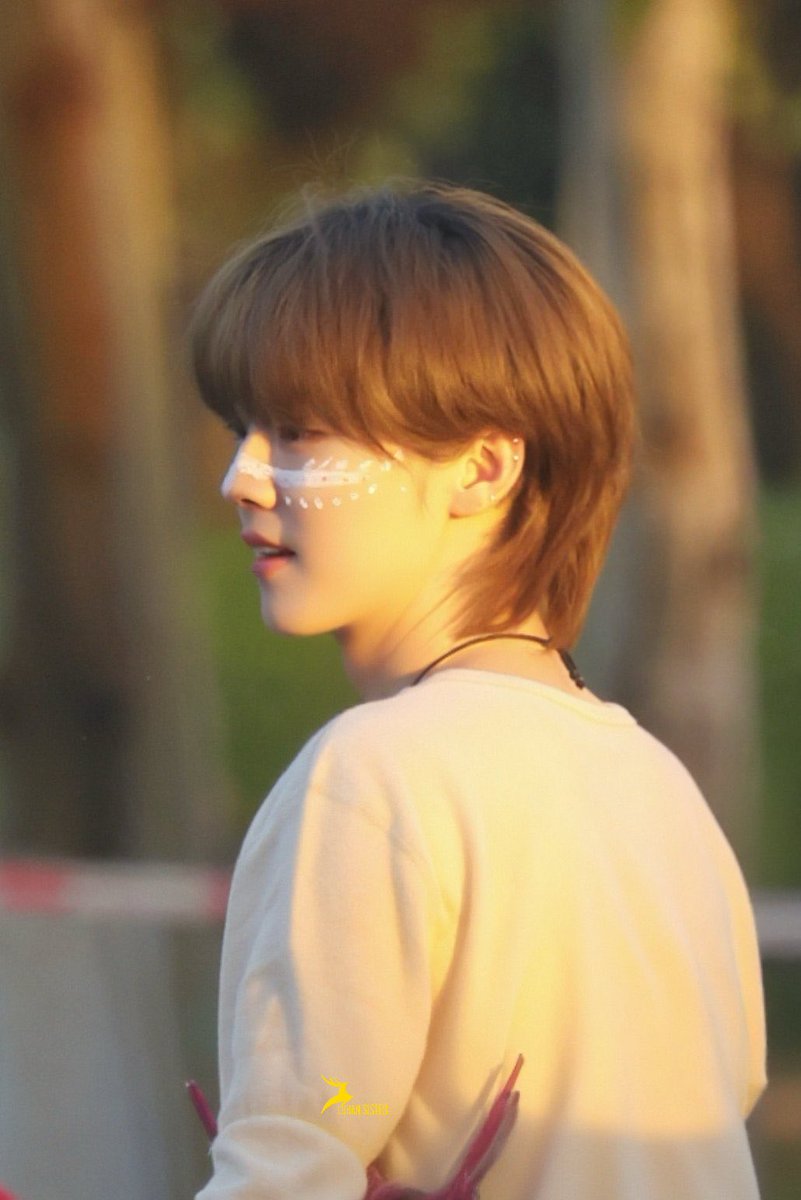 นิๆ รูปนิ แฝดม้ายล่ะ น่ารักชะมัดเลยคนสวยของพิ 
(̨̡՞ o̴̶̷̤ ̫ o̴̶̷̤՞ )̧̢💘