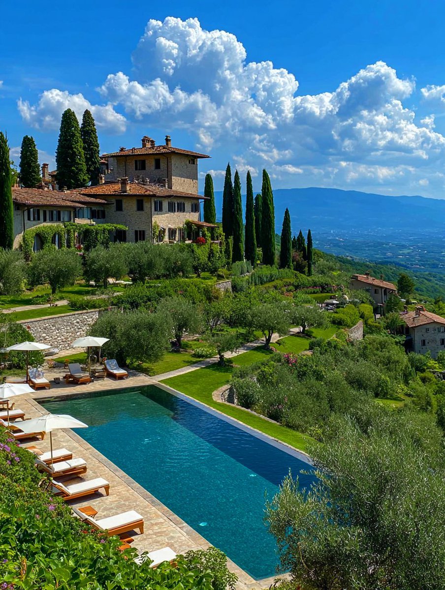 aestheticspost_'s tweet image. Tuscany, Italy