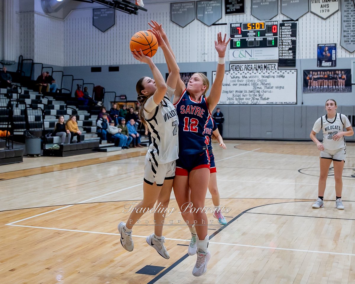 Athens vs Sayre Ladies Basketball 1-27-26
#travelingportraitssports

Please feel free to share or tag people. We also have 100% full-resolution downloads and prints for sale on our website. Click the link below to view the full gallery of images.
travelingportraits.smugmug.com/Sports/Athens-…