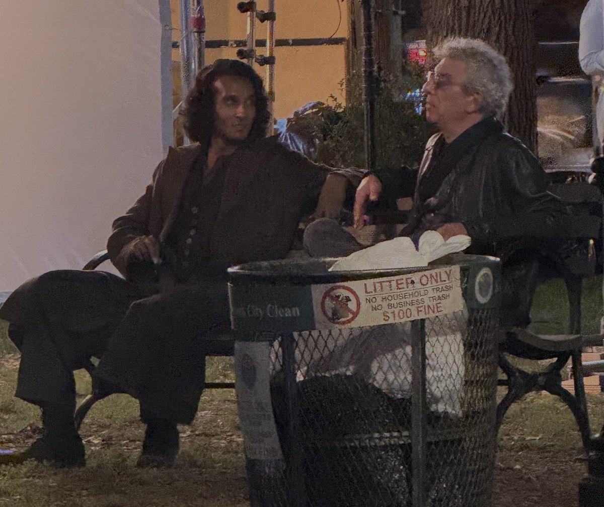 armandstitties's tweet image. THEIR HANDS 😵‍💫