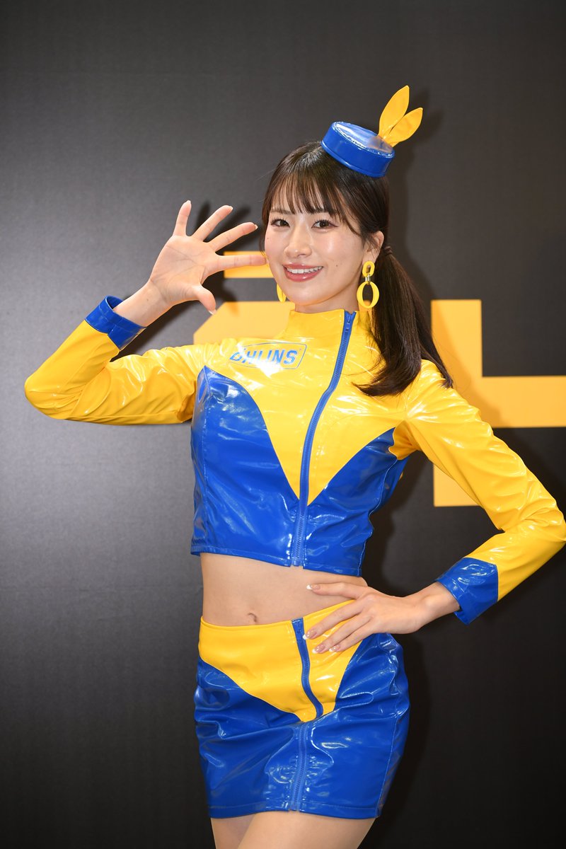 TASでの 超かあいいゆりやん💛💙 #まいにちゆりやん #ゆりやんに愛を