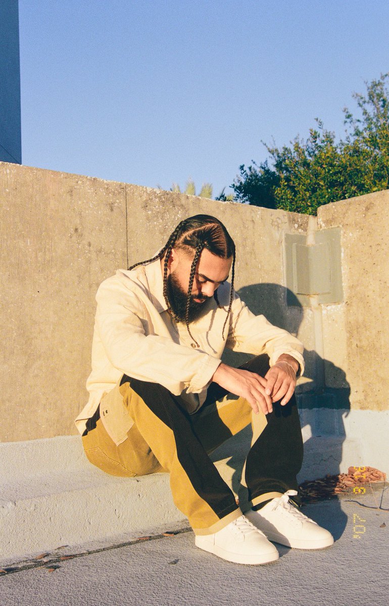 Flicks by VHSNELLY 📸 
More music otw including visuals.
 2/? #aftermdnt