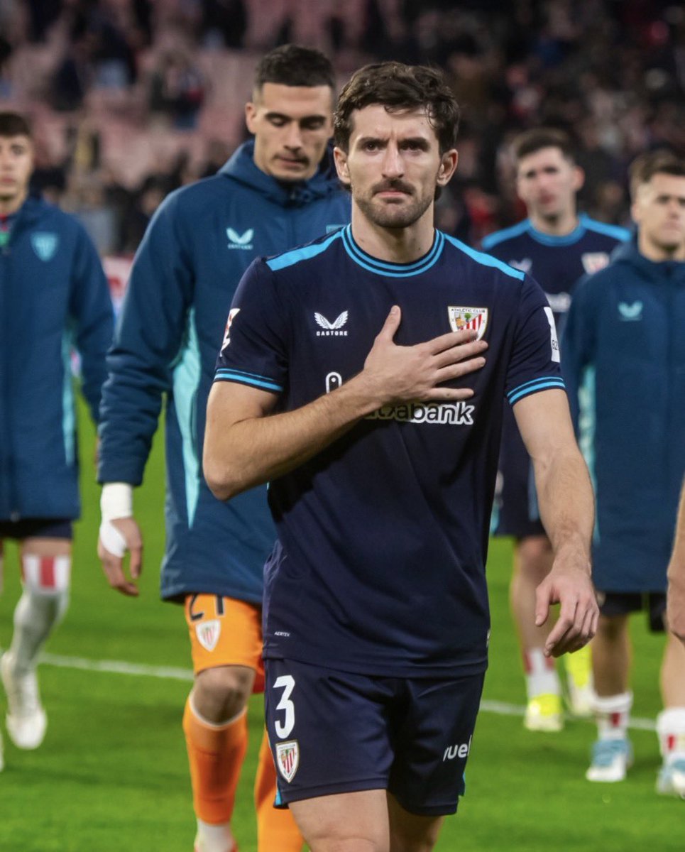 Mañana jugamos la primera final de la temporada.

No puedo confiar más en esta gente.