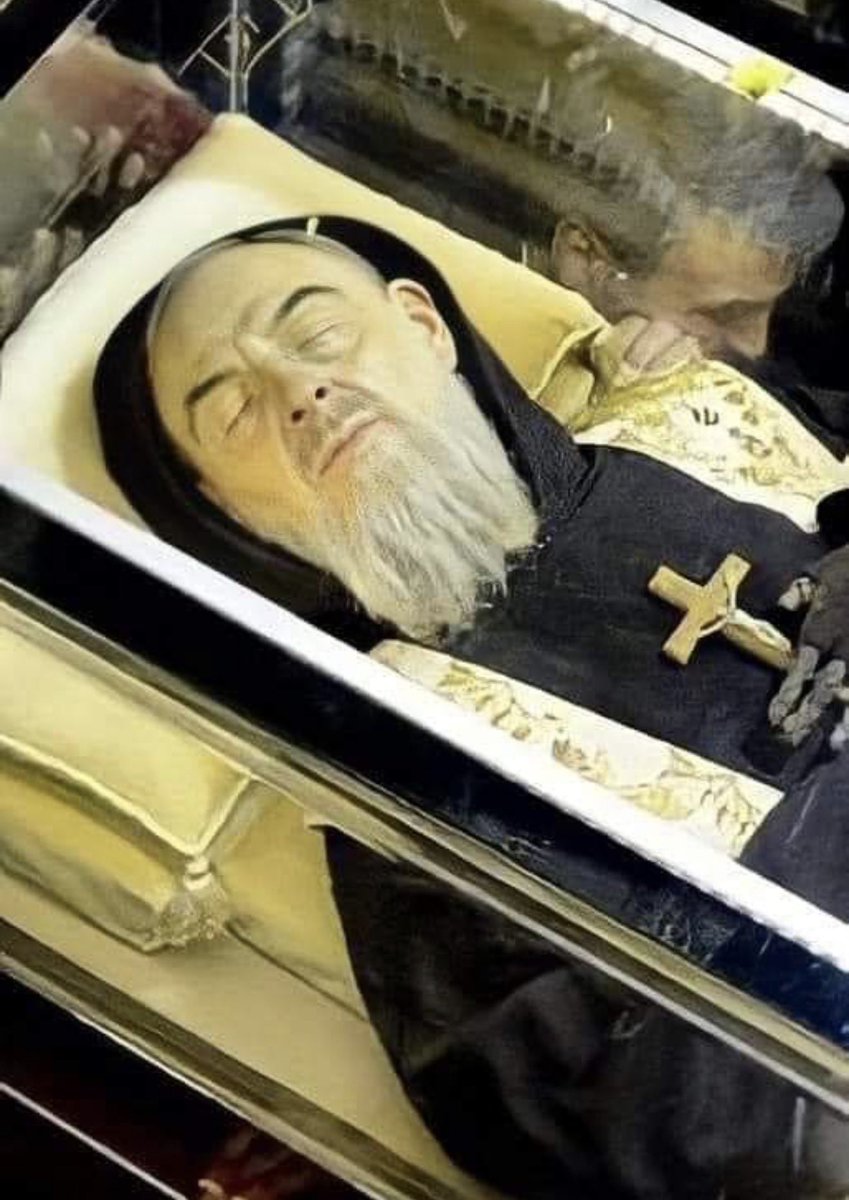 RosarySon tweet media