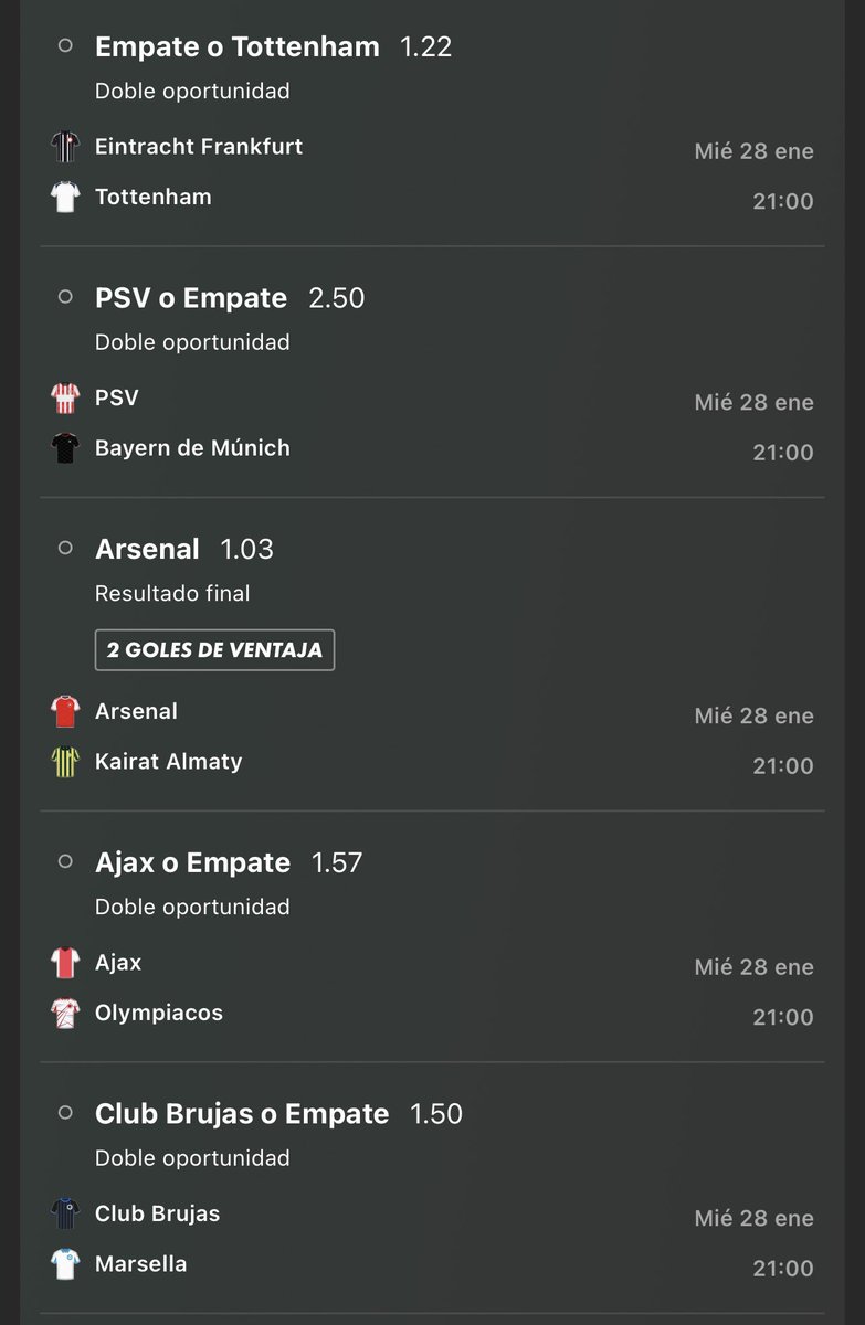 Danibetcol's tweet image. Es una Cuota 800 y 4 capturas para un Ticket pero no la veo tan loca 😂. Verás la bendita Champions…

Deja ❤️ si la sigues con monedas