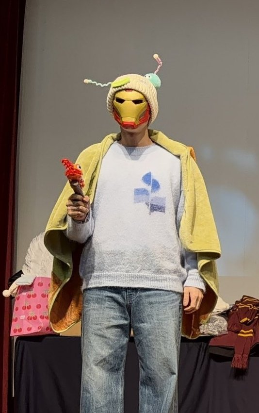 190 알파카 얼굴 가리면 그냥 아연맨 전봇대 되죠