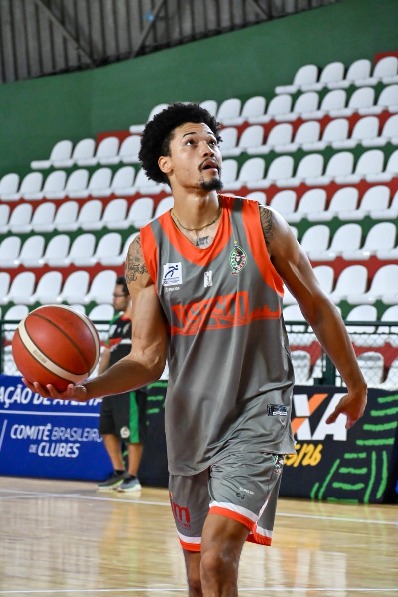 basketosasco's tweet image. UM SÓ PENSAMENTO! 💡

O #TimeOz volta a jogar pelo NBB CAIXA em casa, no Geodésico, no próximo dia 04/02, às 19:30, contra o Pinheiros! #FocoTotal ⛹️‍♂️

👉 Entrada gratuita! Programe-se e vamos “JUNTOZ” apoiar a Coruja em mais um desafio na elite nacional! ✅

#VoaCoruja