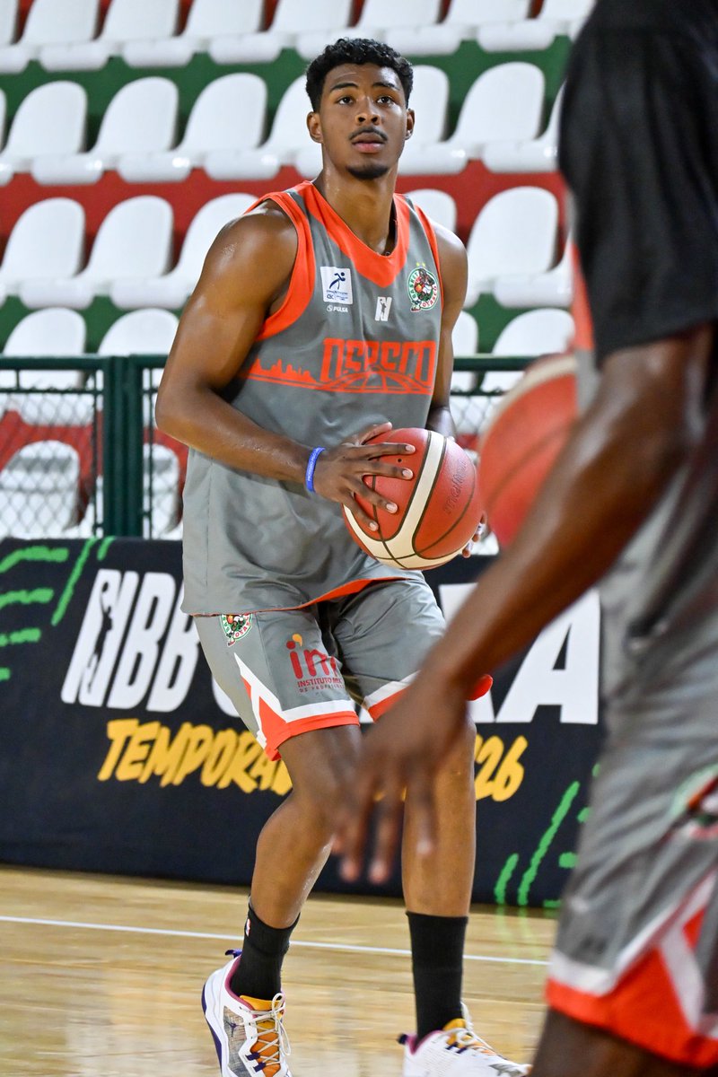 basketosasco's tweet image. UM SÓ PENSAMENTO! 💡

O #TimeOz volta a jogar pelo NBB CAIXA em casa, no Geodésico, no próximo dia 04/02, às 19:30, contra o Pinheiros! #FocoTotal ⛹️‍♂️

👉 Entrada gratuita! Programe-se e vamos “JUNTOZ” apoiar a Coruja em mais um desafio na elite nacional! ✅

#VoaCoruja