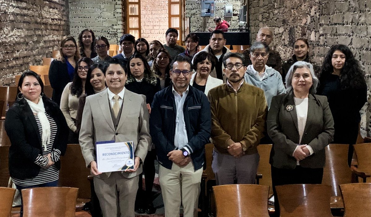 Esta mañana se realizó la plática “Fiscalidad 2026: lo que el empresario debe anticipar”, impartida por el Lic. José Alfredo Tamayo Escobar, presidente de la Comisión Local Fiscal.
Se abordo lineamientos claves para el cumplimiento fiscal y la prevención de riesgos empresariales.