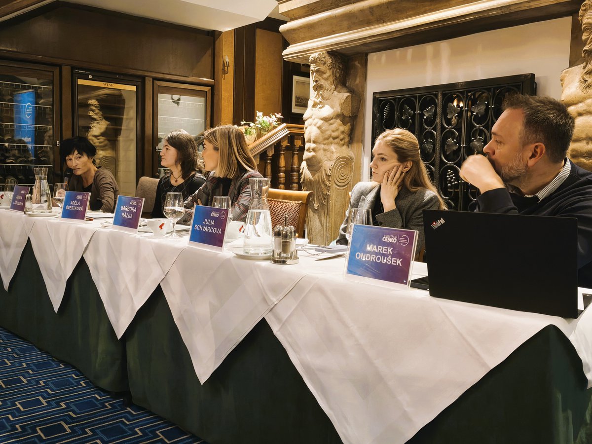 PCMSNews tweet media