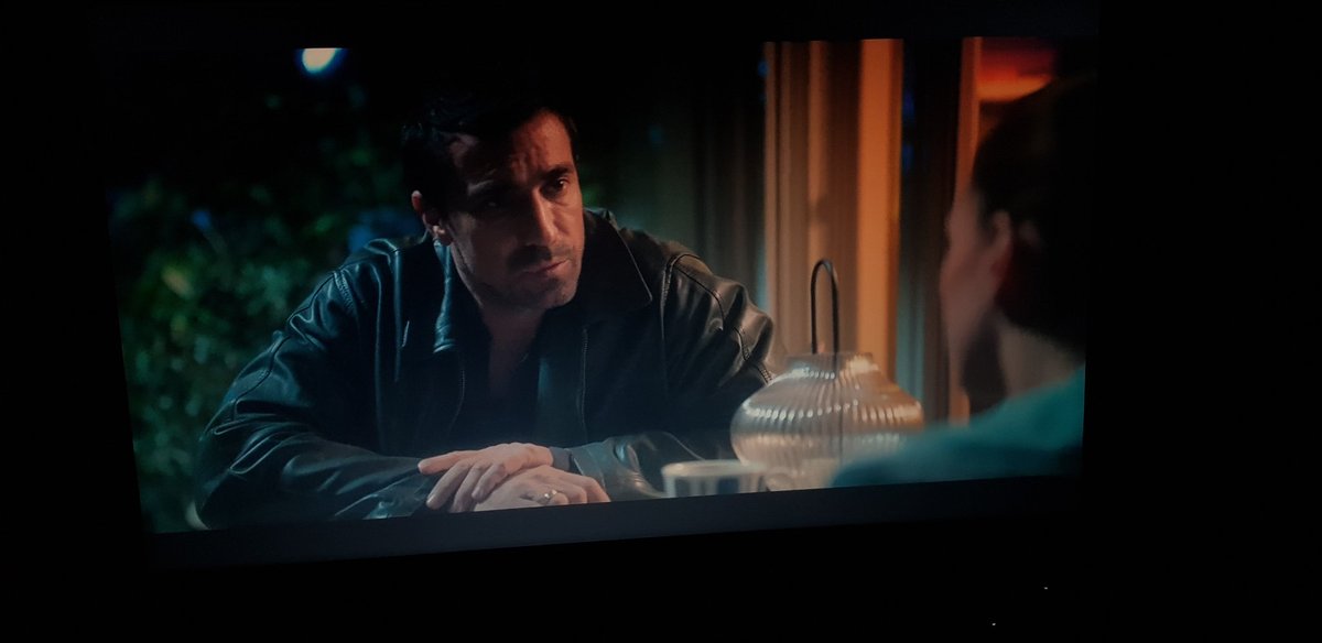 Uzun süre sonra izlediğim güzel türk dizisi olduğunu düşünüyorum..
#AyrılıkDaSevdayaDahil