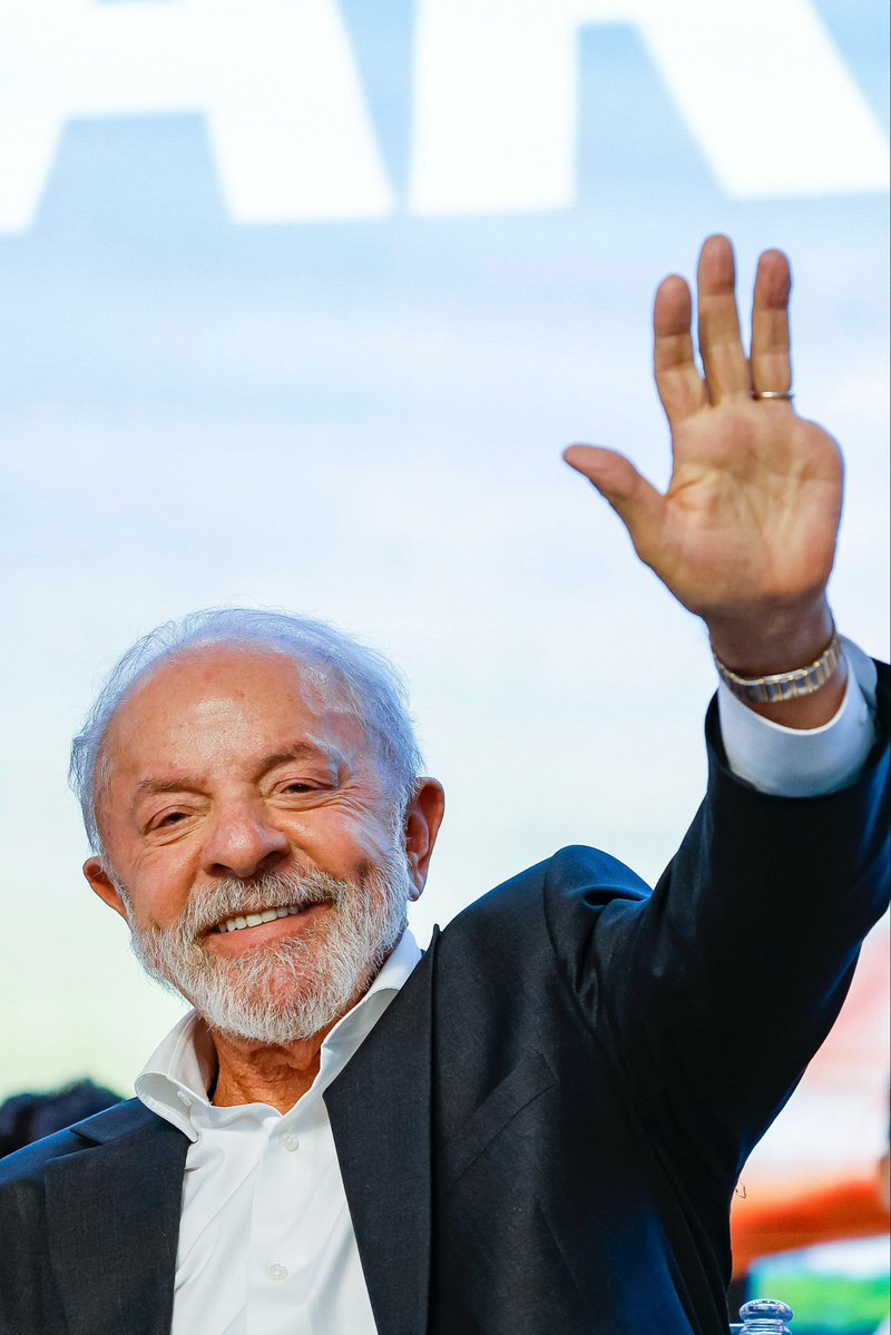 Insights_conj24's tweet image. Dólar quando Bolsonaro assumiu: R$ 3,70

Dólar quando Bolsonaro saiu: R$ 5,30 (+43%)

Dólar quando Lula assumiu: R$ 5,22

Dólar hoje: R$ 5,18 (-0,8%)