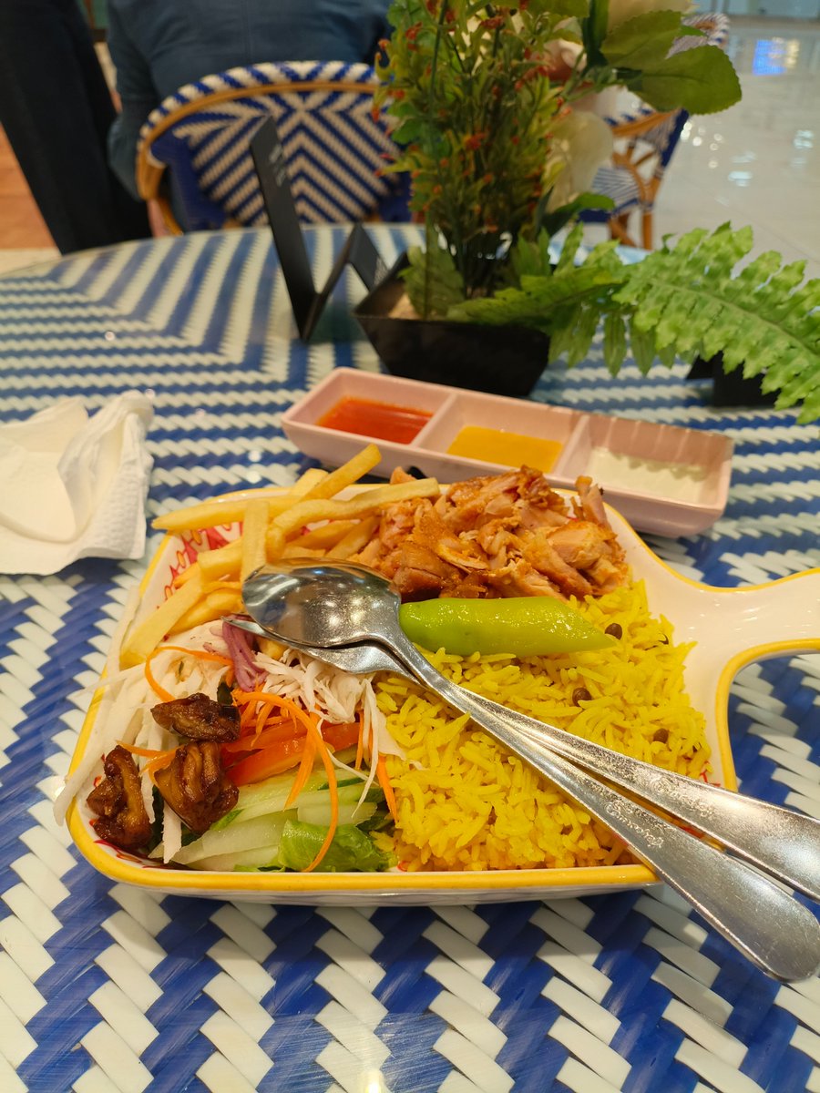 biatchphoenix's tweet photo. @Saang691 Shish Kebab , I had that one too. https://t.co/RxLTCPZtVf