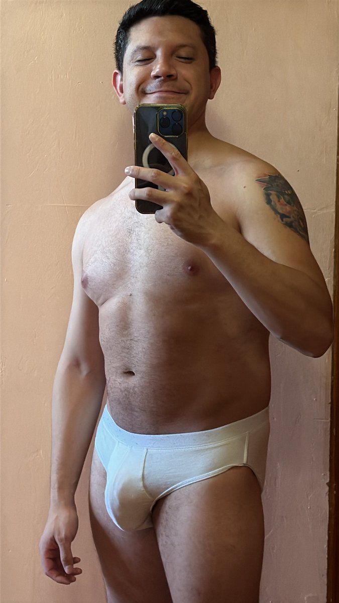 BAMED1992's tweet photo. Llegar a casa solo para esto 😮‍💨🥵 https://t.co/FSJMyejX8d