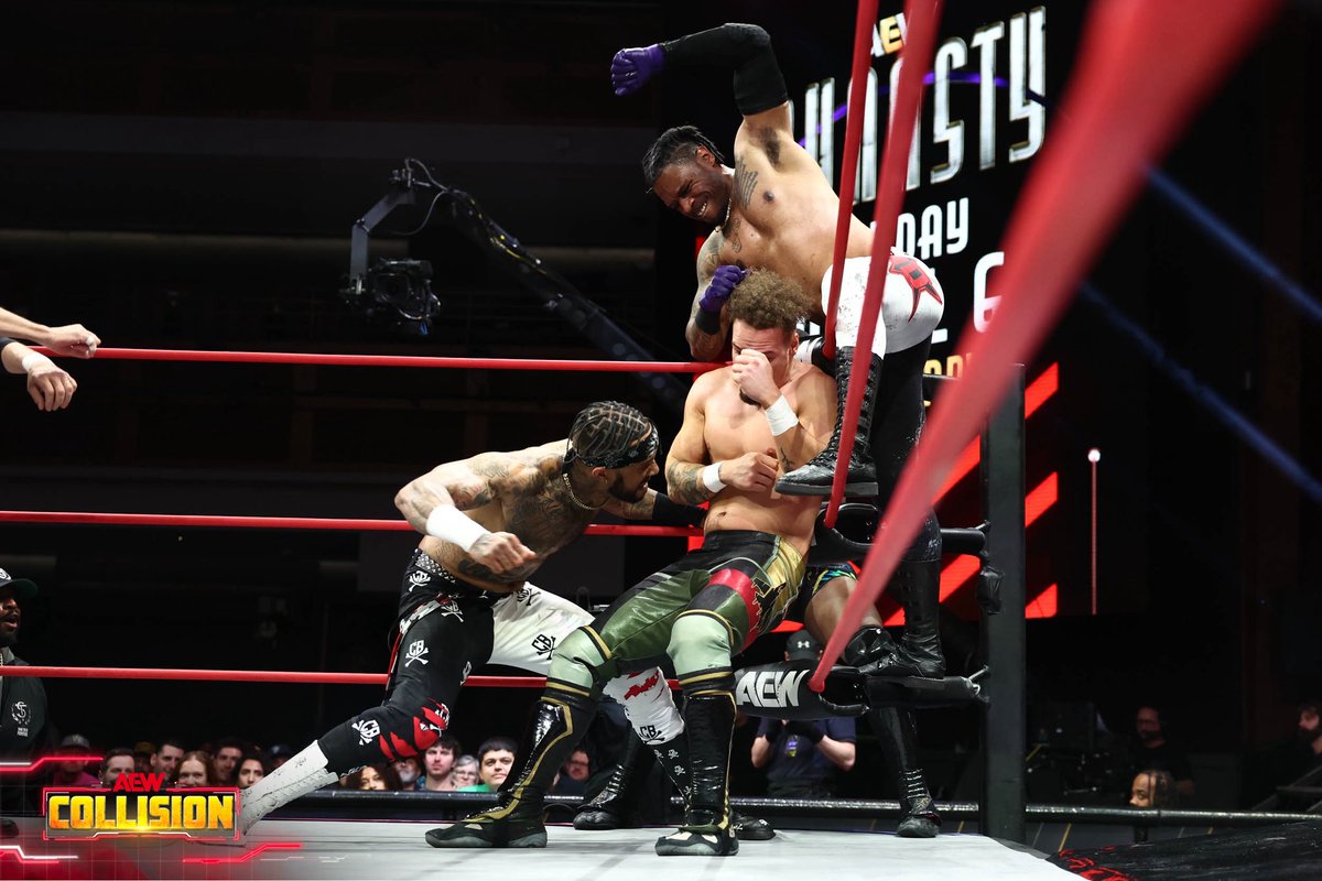 ShawnDean773's tweet image. #theINFANTRY…. We really be outside putting BTA! #ROH #AEW