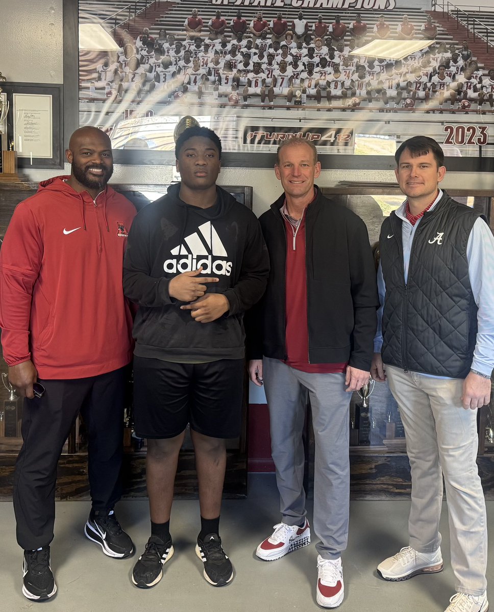 Mitchell Turner tweet media