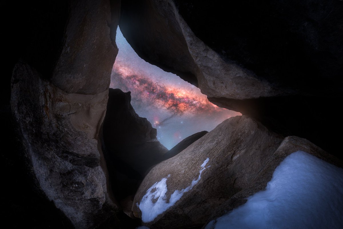 paulwilsonimage's tweet image. Looking upwards and outwards with night photography ✨
