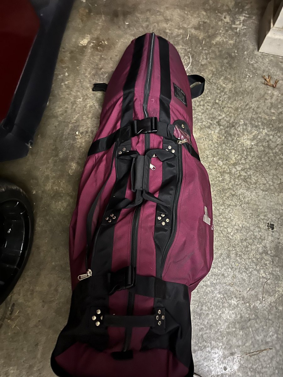 I’m going to our NTM tomorrow in Scottsdale. Carrying the essentials. Warm weather will be very appreciated. 
<a href="/BradshawGraphic/">𝙱𝚛𝚊𝚍𝚜𝚑𝚊𝚠</a> <a href="/CardsCachet/">Cachet Cards</a>