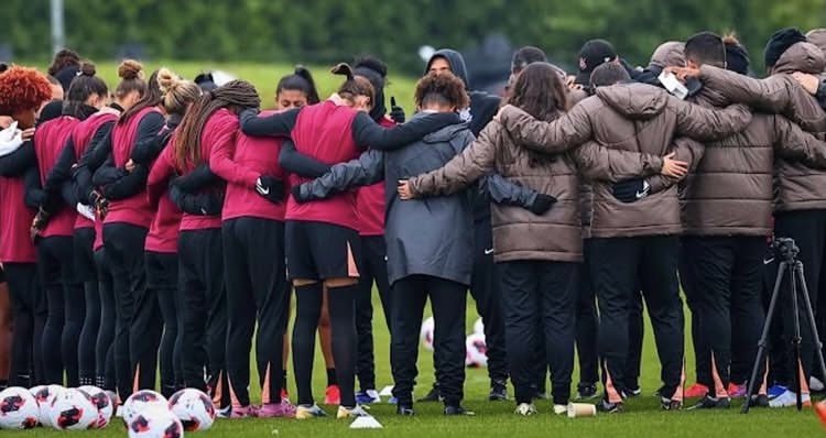 DiarioDoTimao's tweet image. 🌎 2000: Primeiro Mundial de Clubes da FIFA
🌎 2026: Primeiro Mundial de Clubes Feminino da FIFA

O tempo passa. O Corinthians faz história.