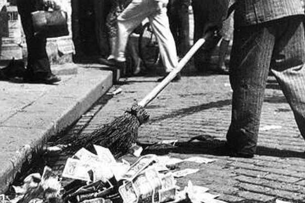 C A R L O S tweet media