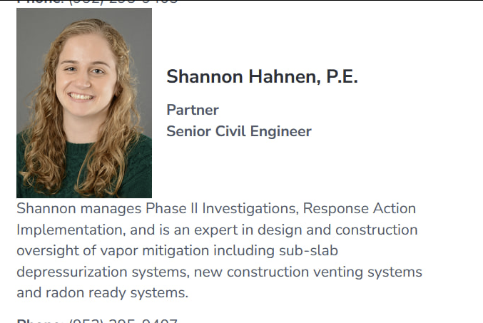 jimmy_rustlin's tweet image. Meet Shannon Hahnen, a civil engineer from Shakopee MN. She was spotted learning about how to identify and report ICE agents in Brad Tabke's training zoom. Was the meeting worth it because you look bored.