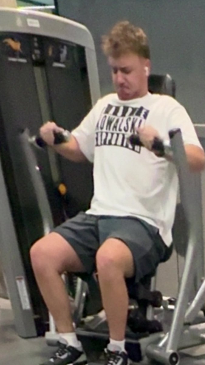 Lergus Washingbeard Shoelace tweet media