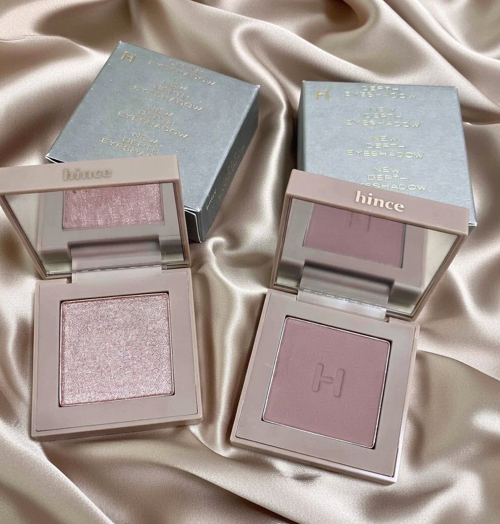 ♡デパコス多めまとめ売り♡おまけ付き 次号予告】付録は神崎 恵さん選りすぐりの逸品をセットした「名品