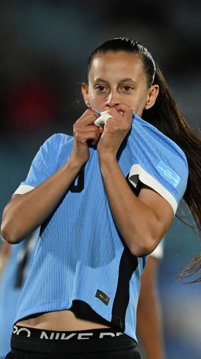 🏟️ Mañana Corinthians debuta en la  Copa Intercontinental femenina y Belén Aquino se convertirá en la primera uruguaya en jugar este torneo. 

🏆 El campeón de Libertadores se medirá con Gotham FC a las 21.30. 

Aquigol sigue haciendo historia para el fútbol uruguayo.